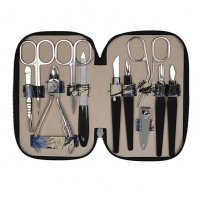 Velk� rodinn� manik�ra 230401-660, DUP