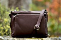 Ko�en� crossbody kabelka 5542 bordov�, MAXFLY