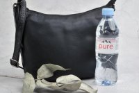 Ko�en� kabelka p�es rameno LB-295 �ern�, Neus