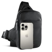 Rico Mini Crossbody Bag � p�nsk� ta�ti�ka p�es rameno v kompaktn�m form�tu A6 49471001, Bugatti